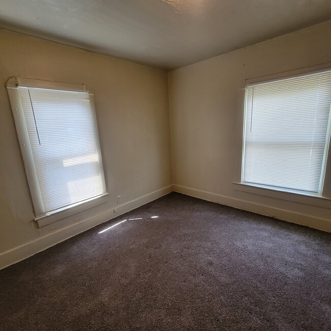 Westside 2BR Top-Floor Duplex
