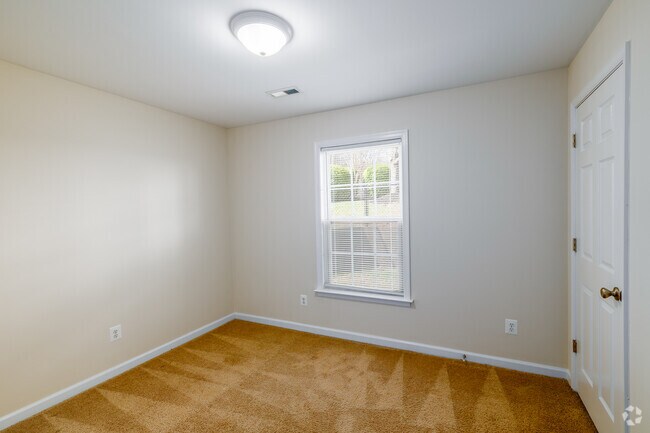 3BR, 2BA - 1,244SF - Second Bedroom