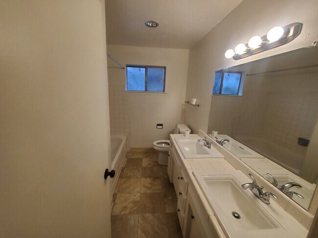 The Cove Apartments