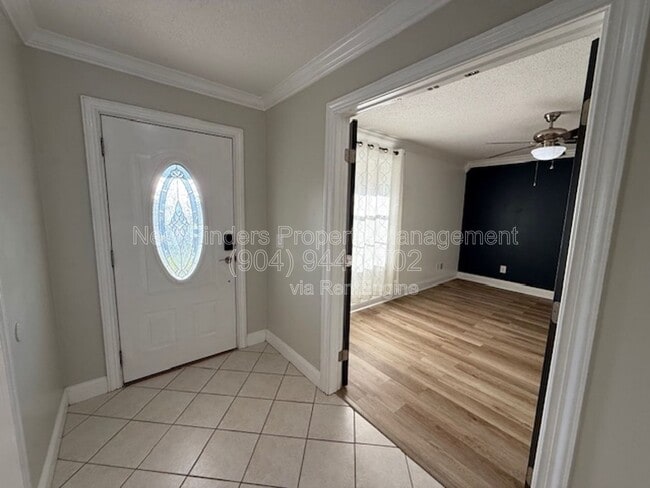 Photo - 12947 Tree Wy Ct N