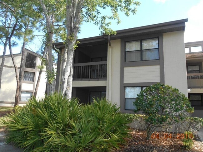 Building Photo - 284 Woodlake Wynde Rental