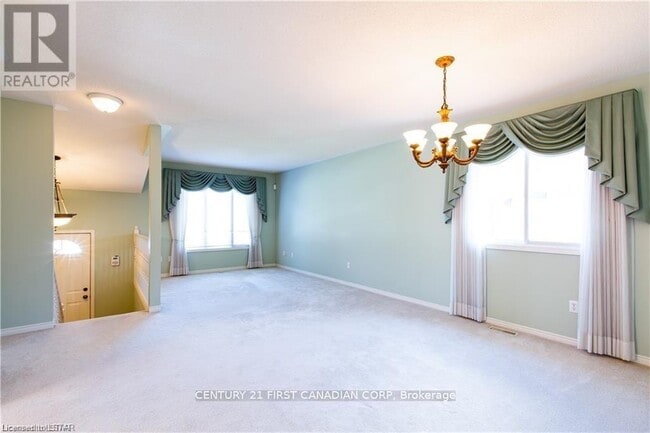 Photo - 293 Blue Forest Dr