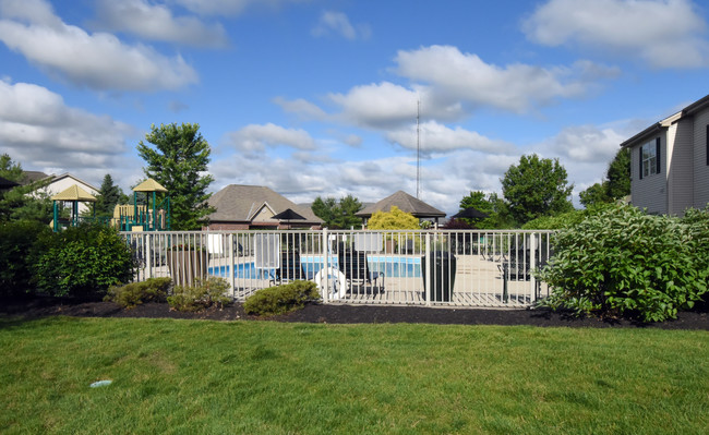 Pool - Pickerington Ridge Apartments