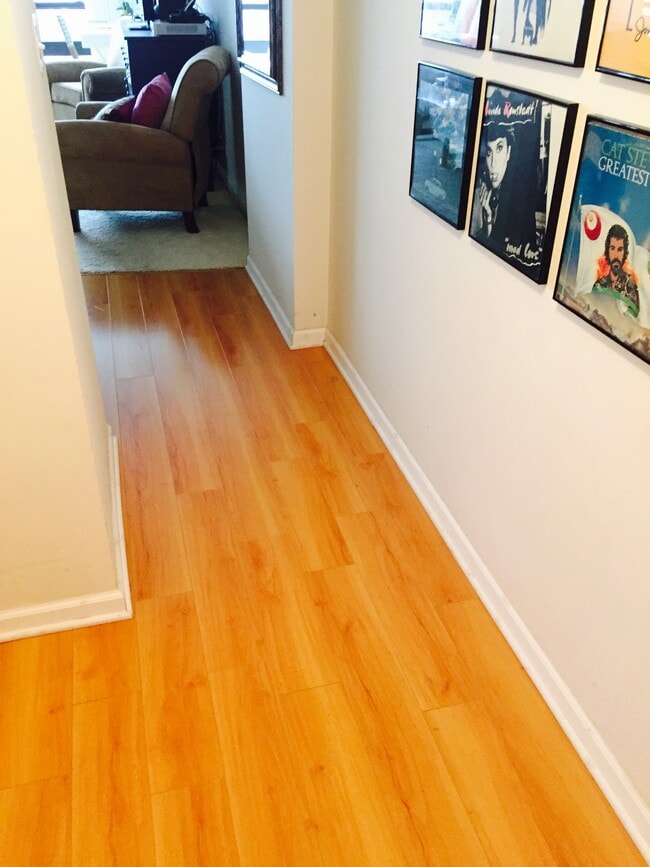 Photo - 1636 N Wells St