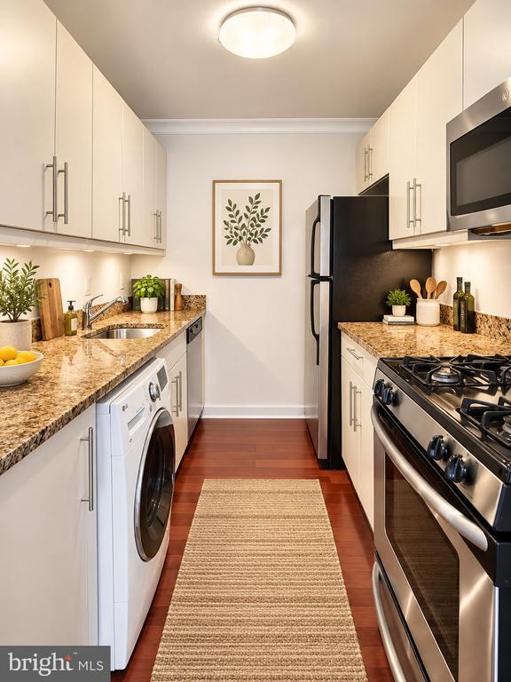 219 S 18th St Unit 710A