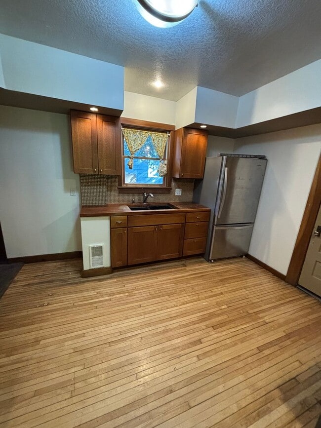 Photo - Single Family Home in Bryn Mawr/Harrison - Updated Kitchen + Dishwasher!