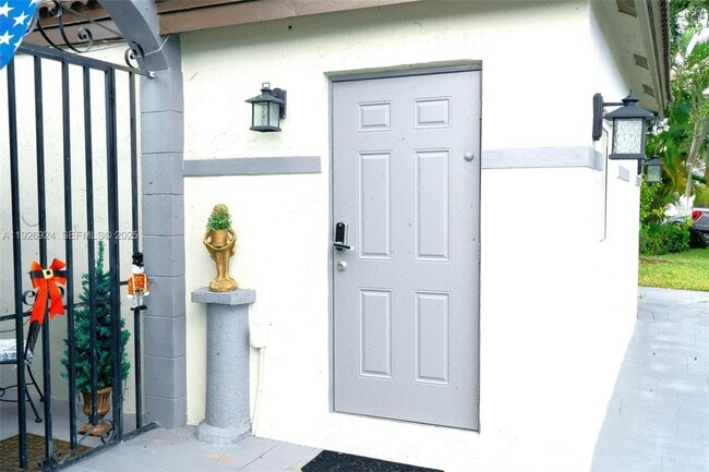 Photo - 16060 SW 144th Ave Unit 1