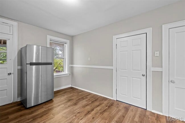 3720 Winnebago St Unit 3720- 2F