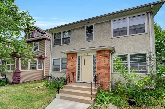 front - 3416 Portland Ave S Unit #1
