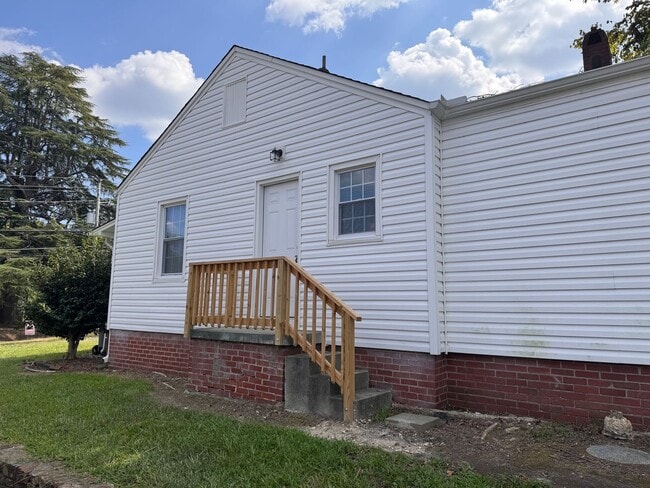 Photo - 522-524 S. COX ST Unit 522 S. COX ST