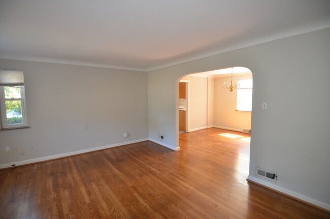 Photo - 7604 Montgomery Rd Unidad 2