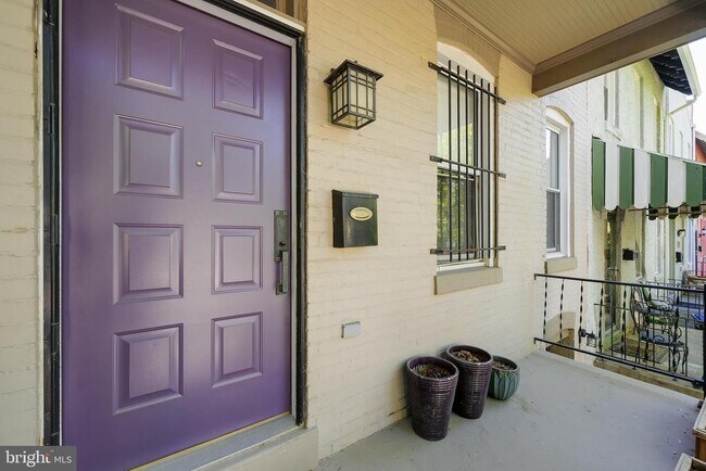 Photo - 1123 7th St NE