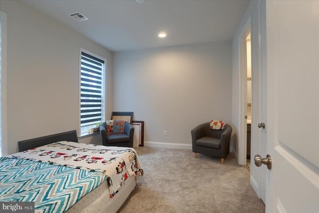 Photo - 3219 Wayland Rd