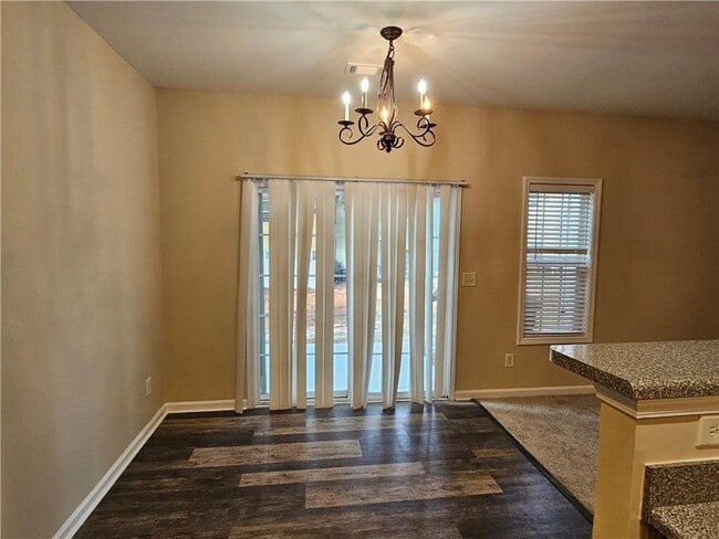 Photo - 2160 Spikerush Way