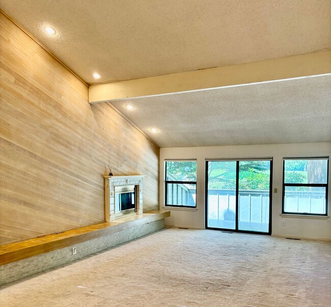 Photo - 3 Bed / 3 bath Sahalee single family home ...