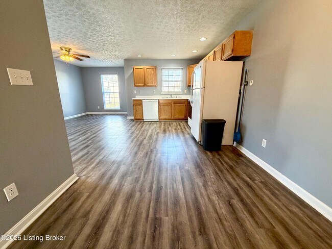 Photo - 2650 Lindsay Ave Unidad 2