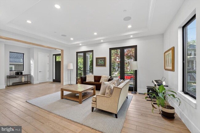 Photo - 5310 Dorsett Pl NW