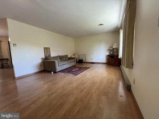 Building Photo - 12615 Scott Rd Rental