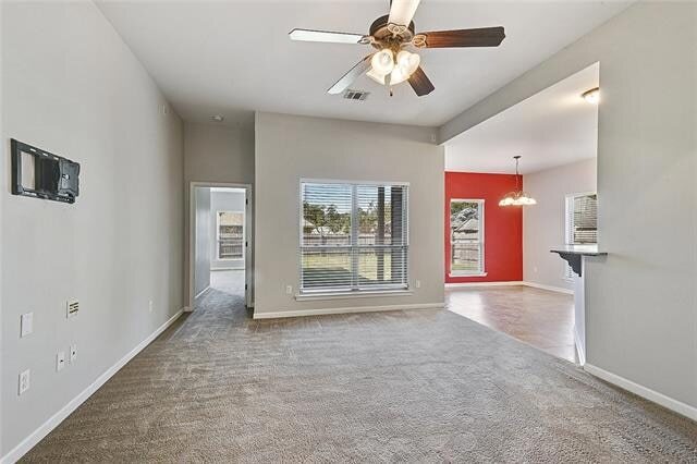 Photo - 380 Mansfield Dr