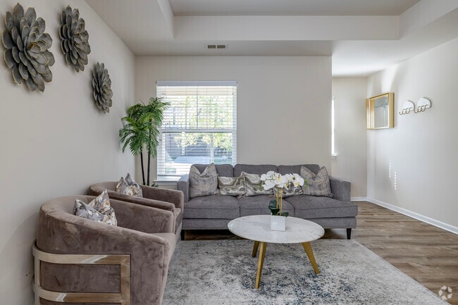 2 habitaciones, 2 baños - 120 m² - Aspen - Sala de estar - Northgate Canton