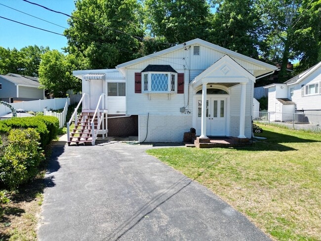 Photo - 5 Dietz Ct