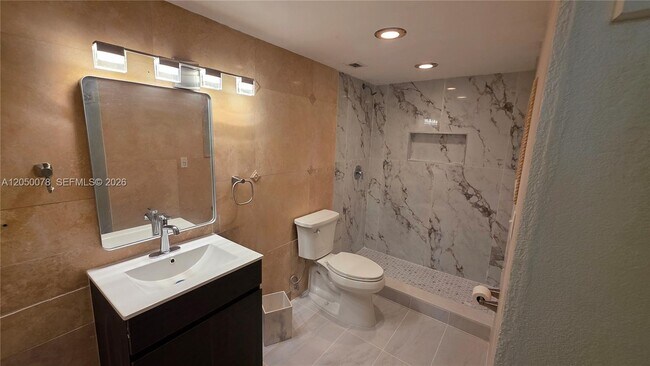 1301 NE Miami Gardens Dr Unit 1113W