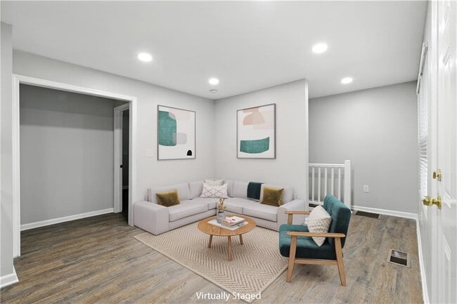 Photo - 2343 Carver Dr NW