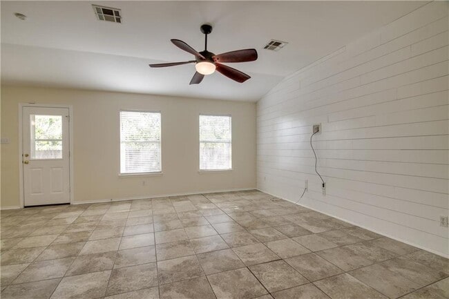 Photo - Private Cul-de-sac Home for Lease Available in August