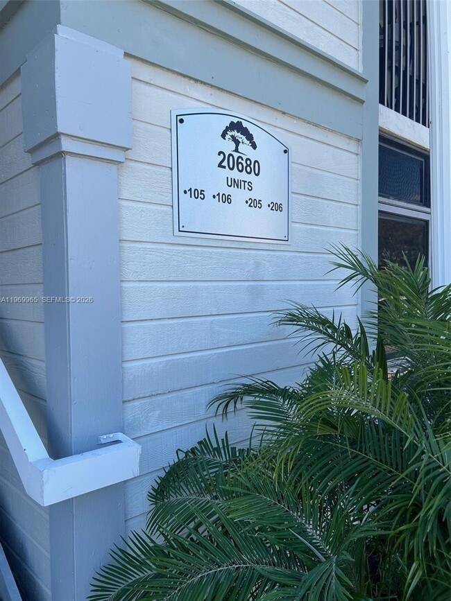 Photo - 20680 NE 4th Ct Unidad 206