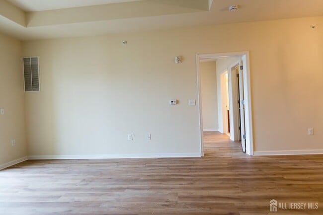 Photo - 1443 Sierra Dr