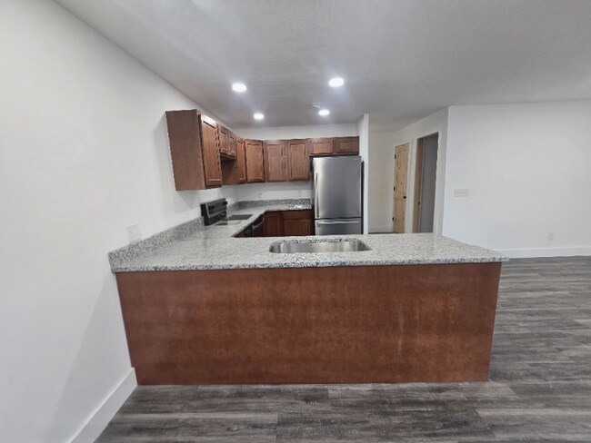 116 Ivy Trce Unit B