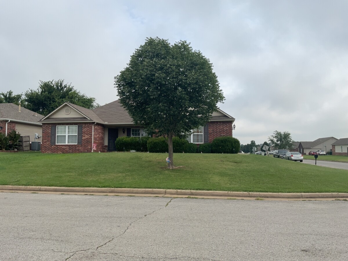 Photo - 8888 S 261st E Ave