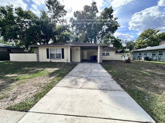 Building Photo - 512 E Hilda Dr