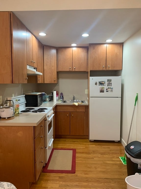 Building Photo - 909 Beacon St Unit 3 Rental
