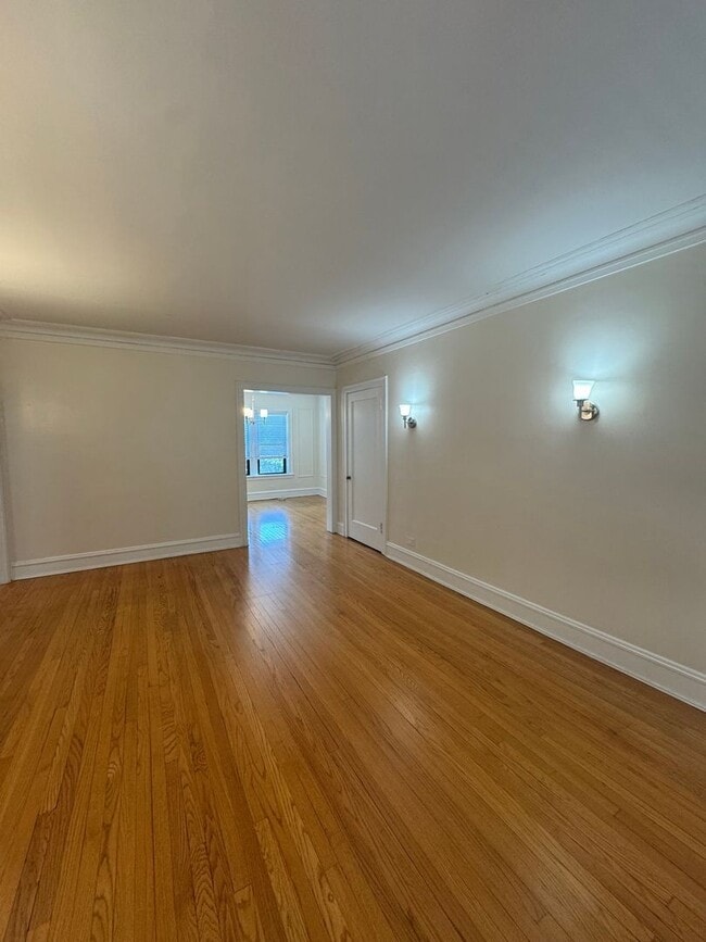 Photo - 910 Judson