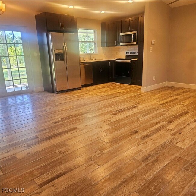 Photo - 3780 Randall Blvd