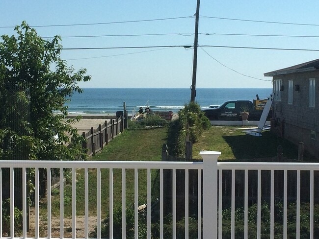 Photo - 124 Manomet Ave