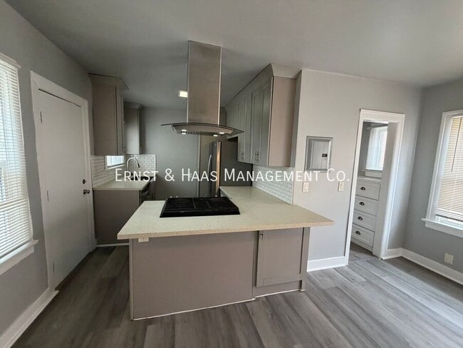 Photo - 1119 St Louis Ave Unit 05