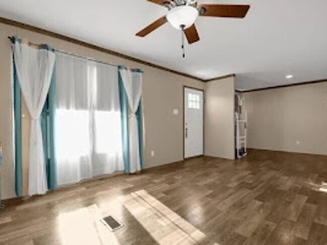 Photo - 4 Bedroom Single Family Home in Piketon