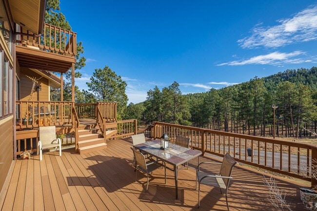 Photo - Fully furnished monthly rental