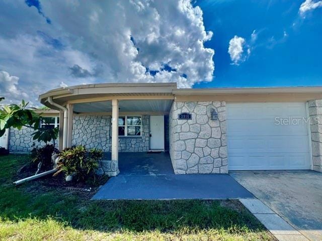 3916 Cedarwood Dr