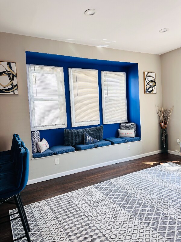 Photo - 41 Montrose St Unidad Right Side