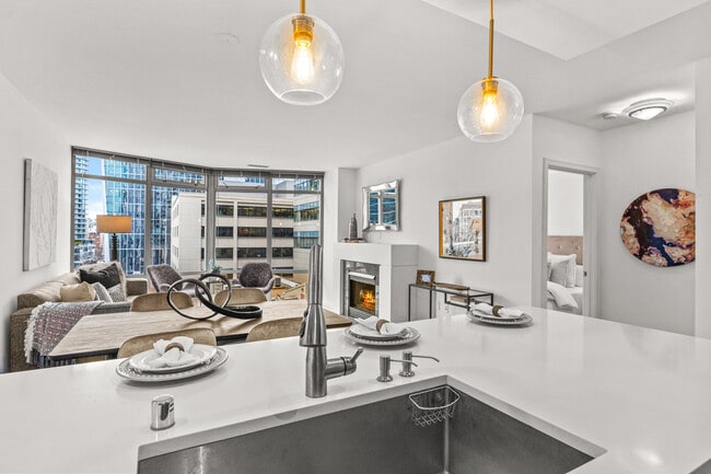 Photo - 819 Virginia St Unit 1003
