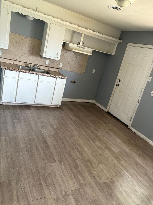 Photo - $0 First Month's Rent / $0 Deposit at Move-in