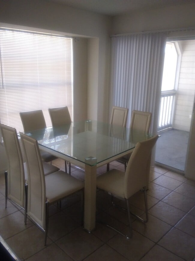 Photo - 2 Bedroom/ 2 Bath at Tradewinds in Metrowe...