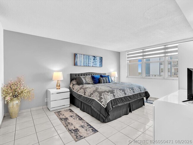 1410 S Ocean Dr Unit 1103