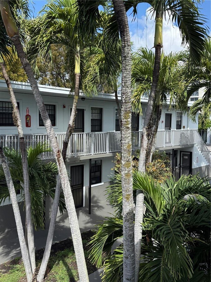 Photo - 3616 Grand Ave Unit 7