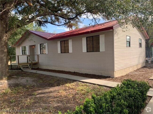 Building Photo - 2225 N Unicorn Rd Rental