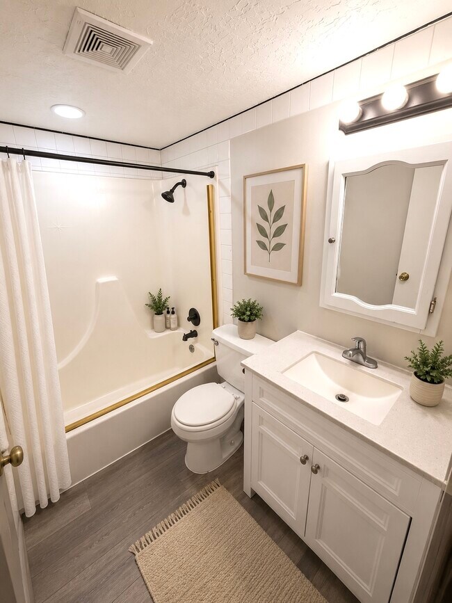 Photo - 901 N 25th St Unidad #1