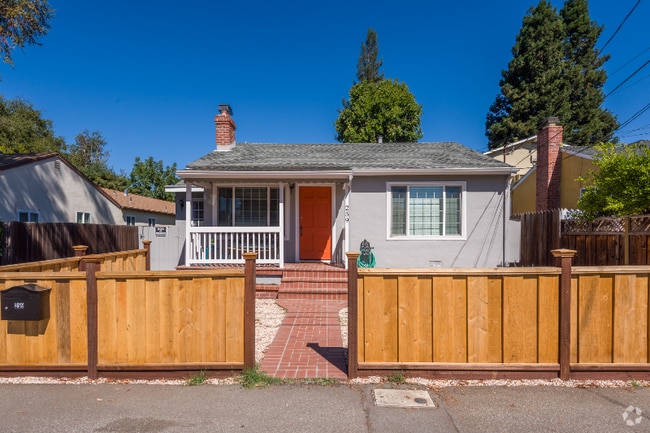 Building Photo - 259 Encina Ave Rental